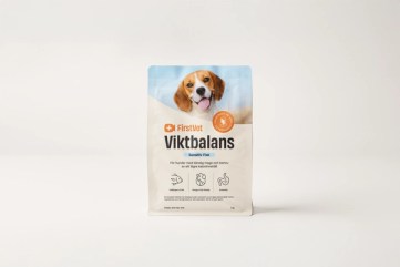 Förpackning med FirstVet Sensitiv Viktbalans hundfoder. Bilden visar förpackning med 3 kg.
